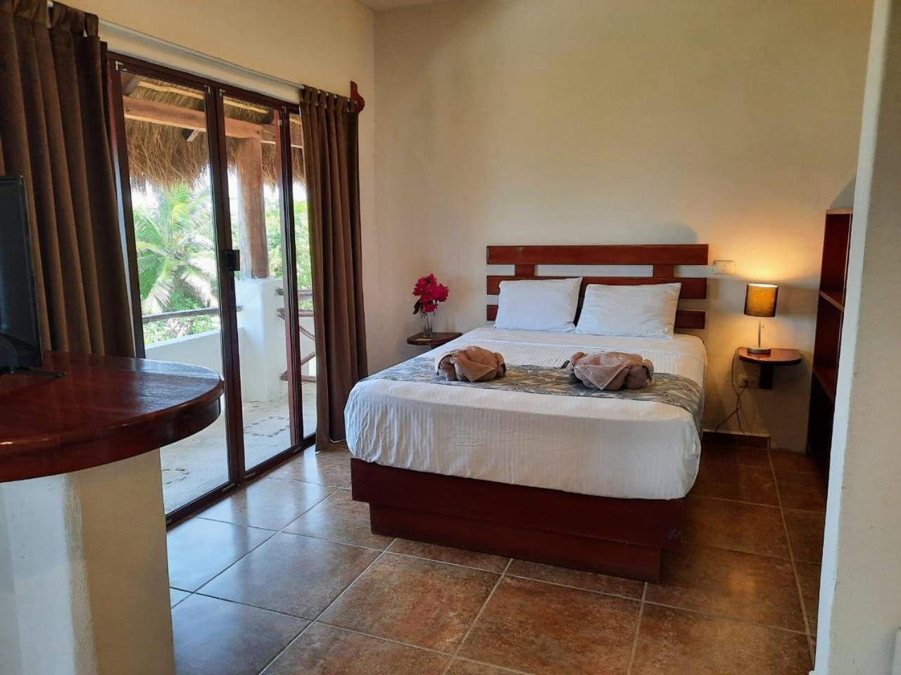 Porto Coral Hotel & Suites Mahahual Eksteriør billede