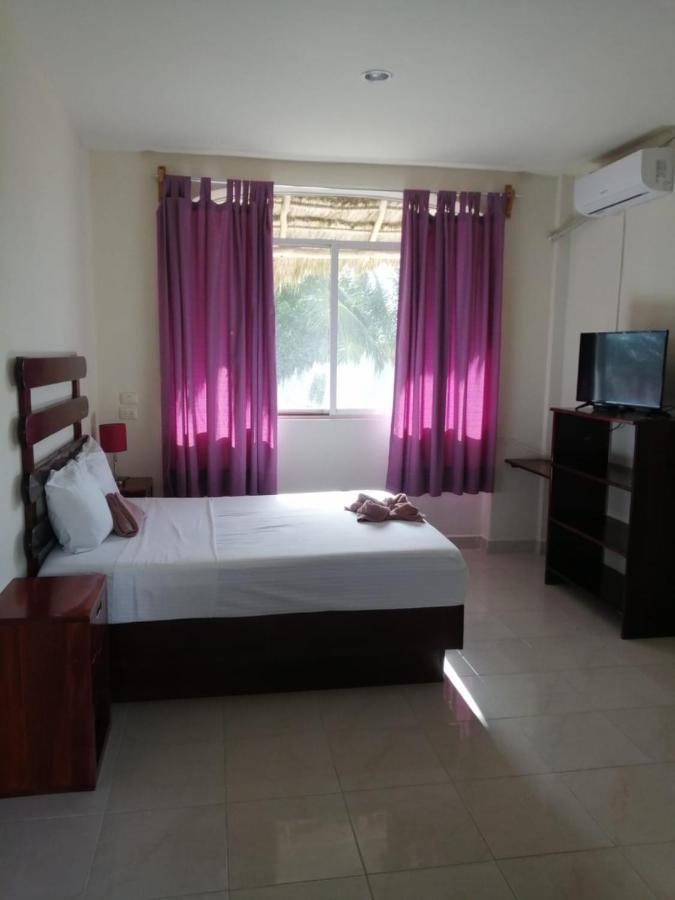 Porto Coral Hotel & Suites Mahahual Eksteriør billede